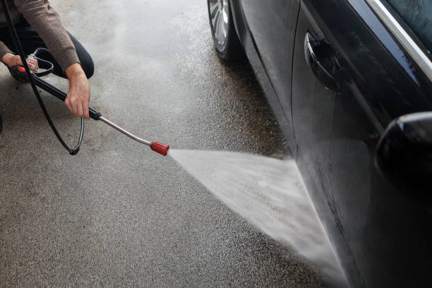 Best Sidewalk Pressure Washing  in Lynn, IN